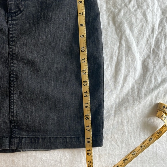 Vintage denim skirt - Picture 7 of 7